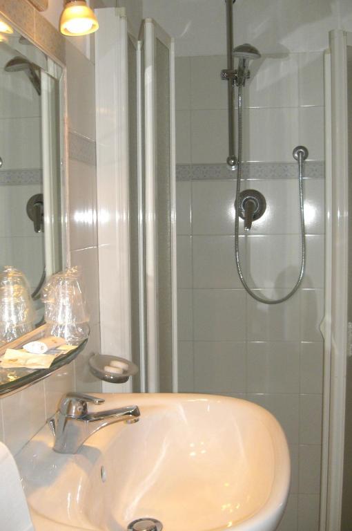 Hotel Alpino Barga Phòng bức ảnh